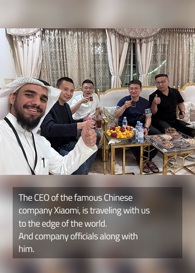 Happy travelers with Falcon Tours in Saudi Arabia - authentic customer experiences